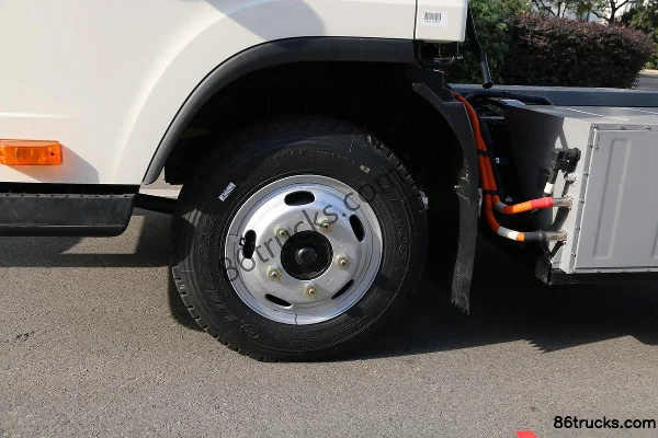 FAW Jiefang J6F 4.5T 3.66m Single Row Pure Electric Van Light Truck Chassis 4X2(6 wheels) (3) | 86Trucks