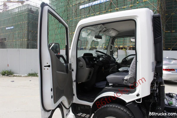 Dongfeng Kaipute K6-N Zhiyue Edition 163 hp 4X2(6 wheels) 4.17 m single-row box light truck (Beijing VI) Cab (2) | 86Trucks