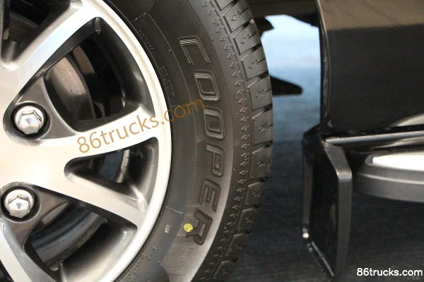Ford Tourneo Titanium Premium Auto 203hp 2.0T panel van Chassis (3) | 86Trucks