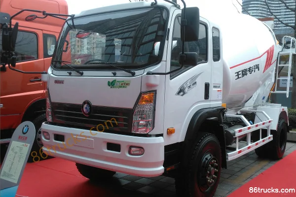 Sinotruk Wangpai 7 Series 130hp 4X2(6 wheels) 2.2m³ concrete mixer truck Exterior