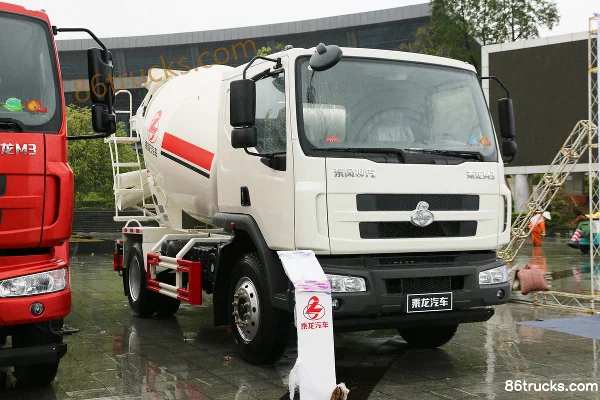 Dongfeng Liuqi Chenglong M3 130 ch 4X2(6 roues) camion malaxeur à béton 4 m³ (Yanlong) Extérieur