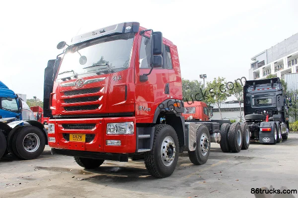 FAW Jiefang Qingdao Han V Heavy Truck 310 hp 8X4(12 wheels) 6.8m Dump Truck Chassis Exterior (3) | 86Trucks