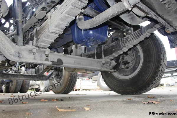 FAW Jiefang Qingdao Han V Heavy Truck 310 hp 8X4(12 wheels) 6.8m Dump Truck Chassis (1) | 86Trucks