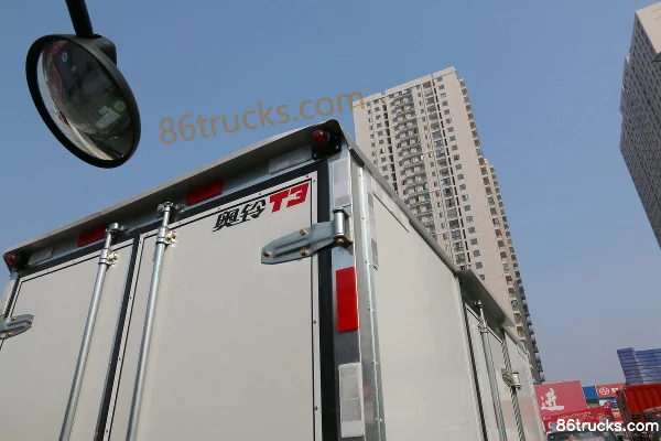 Foton Xiangling V1 1.2L 86 ch 4X2(6 roues) Essence 2,8 m camion fourgon simple cabine (2) | 86Trucks