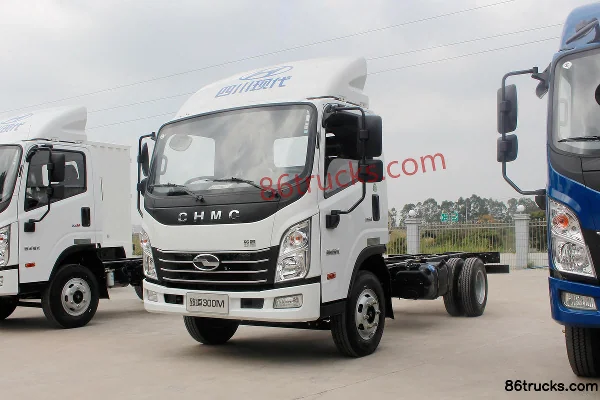 Hyundai Commercial Vehicle Zhidao 300M 116 hp 4X2(6 wheels) 4.18m Single Row Stake Light Truck Exterior (3) | 86Trucks