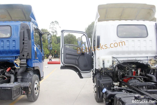 Hyundai Commercial Vehicle Zhidao 300M 116 hp 4X2(6 wheels) 4.18m Single Row Stake Light Truck Cab (1) | 86Trucks