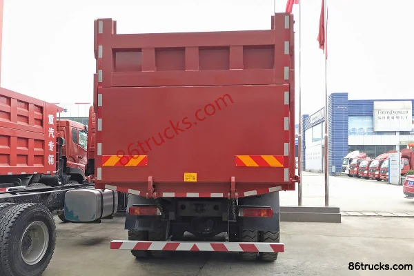 Sinotruk Wangpai W5G Heavy Truck 340 hp 6X4(10 wheels) 5.8m Dump Truck Exterior (3) | 86Trucks