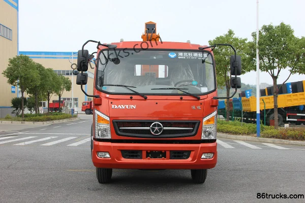 Dayun Yuntu 140hp 4X2(6 wheels) Truck-mounted Crane Exterior (2) | 86Trucks