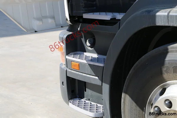 Scania G-Series heavy truck 410 hp 4X2(6 wheels) tractor truck (model G410) Cab (2) | 86Trucks