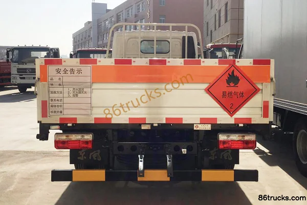 Dongfeng Captain K6-N 116hp 4X2(6 wheels) Gas Cylinder Transport Truck Exterior (3) | 86Trucks