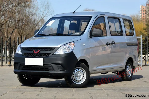 Wuling Sunshine V 2017 Basic 82 hp 1.2L Minivan Exterior (3) | 86Trucks
