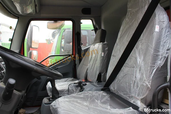 FAW Jiefang J6L camion porteur 180 ch 4X2(6 roues) 6,8 m camion à grille Cabine (1) | 86Trucks