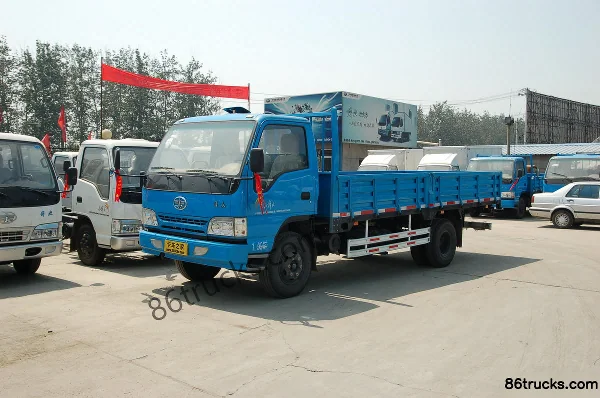 FAW-GM petit FAW Jiefang 120 ch 4X2(6 roues) camion porteur à ridelles 5,2 m cabine simple Extérieur (2) | 86Trucks