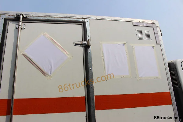 Yuejin Chaoyue C300 125 ch 4X2(6 roues) transport de matériel de démolition (marque Huanda) Carrosserie (3) | 86Trucks
