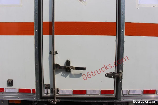 Yuejin Chaoyue C300 125 ch 4X2(6 roues) transport de matériel de démolition (marque Huanda) Carrosserie (2) | 86Trucks