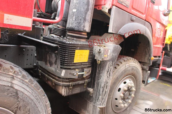 Sinotruk HOWO camion lourd 380 ch 8X4(12 roues) camion benne plateau Châssis (3) | 86Trucks