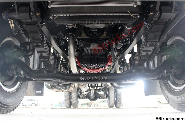 Foton Auman R series 170hp 4X2(6 wheels) 6.8m semi-crew cab flatbed cargo truck Chassis (2) | 86Trucks