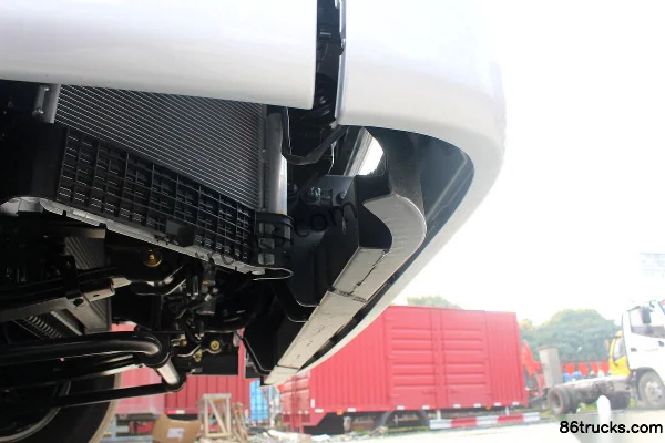 Foton Ollin CTS 131hp 4X2(6 wheels) 4.18m single-row flatbed truck chassis (hydraulic brake) (1) | 86Trucks