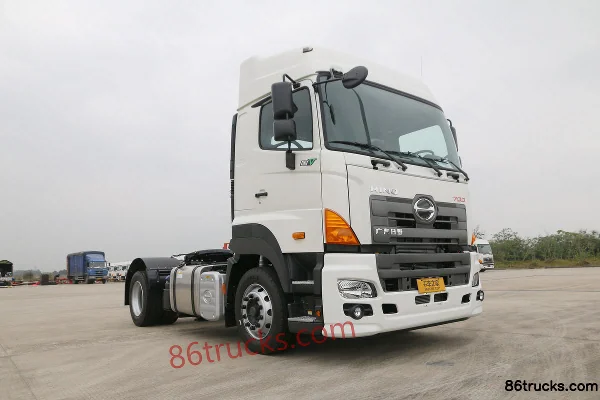 GAC HINO 700 Series Heavy Truck 300 hp 4X2(6 wheels) Tractor Truck (High Roof) Exterior