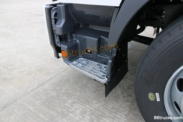 Guangqi HINO 700 Series Heavy Truck 265 hp 4X2(6 wheels) 9.72m Van Cargo Truck Chassis (Flat Roof) (3) | 86Trucks