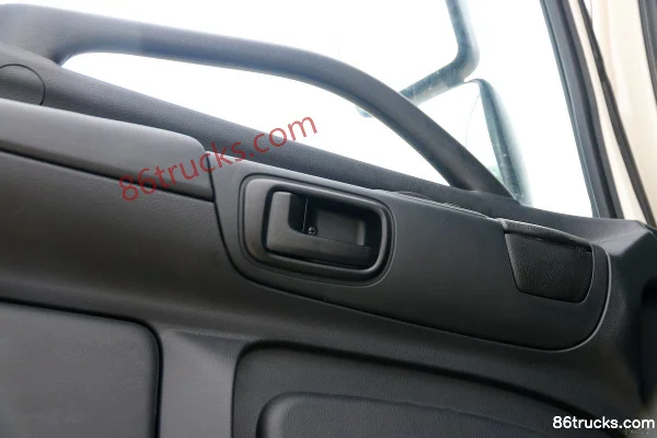 GAC HINO 700 Series Heavy Truck 265 hp 4X2(6 wheels) Tractor Truck (High Roof) Cab (3) | 86Trucks