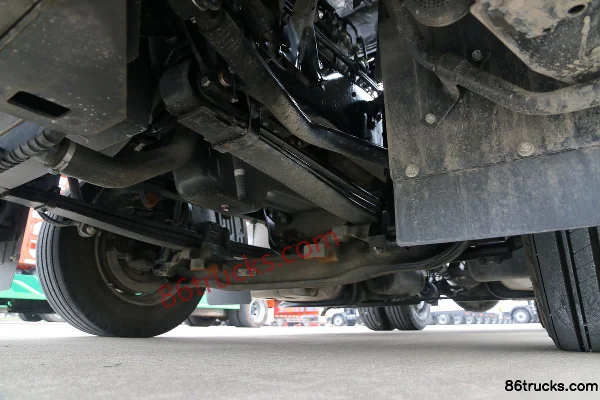 GAC HINO 700 Series Heavy Truck 265 hp 4X2(6 wheels) Tractor Truck (High Roof) Chassis (3) | 86Trucks