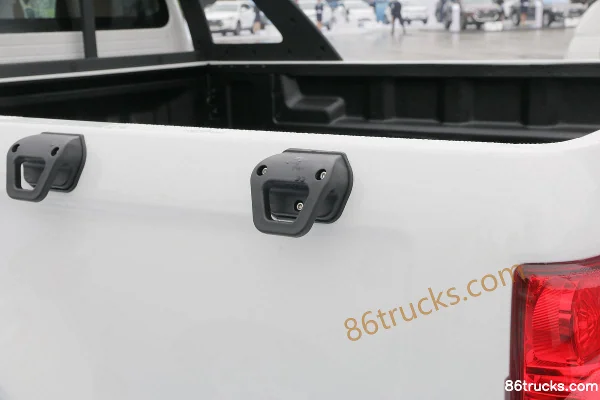 JACT6 2017 2.0T diesel 4x4(6 roues) empattement long double cabine pick-up Carrosserie (2) | 86Trucks