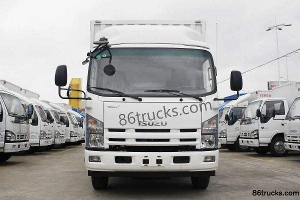 Qingling Isuzu 700P Series Medium Truck 190 hp 4X2(6 wheels) 7.012m Single Row Van Cargo Truck (5-speed) Exterior (2) | 86Trucks