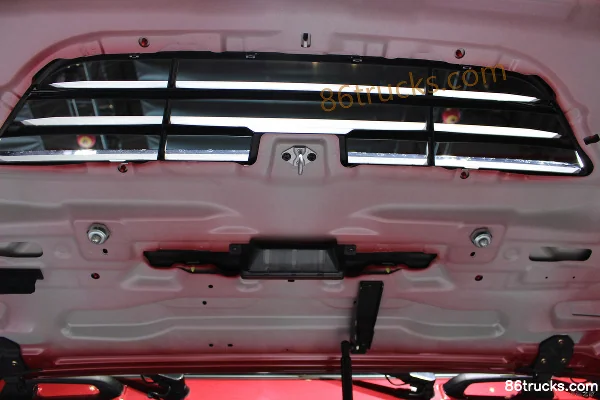 Isuzu Giga 460 hp 6X4(10 wheels) tractor truck Chassis (3) | 86Trucks