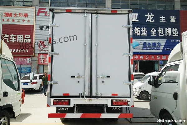 JAC Kangling 33 Wide Body 156 hp 4X2(6 wheels) 4.15m Single Row Van Light Truck Exterior (3) | 86Trucks