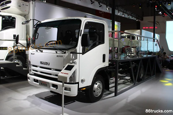 Qingling Isuzu KV600 120hp 4X2(6 wheels) Single Row Light Truck Chassis Exterior (3) | 86Trucks