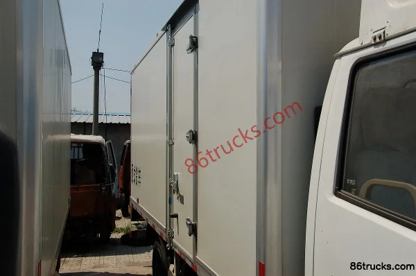 FAW Jiefang 90hp 4X2(6 wheels) 4.2m single-row van light truck Body (1) | 86Trucks