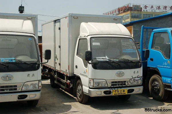 FAW Jiefang 90hp 4X2(6 wheels) 4.2m single-row van light truck Exterior (2) | 86Trucks