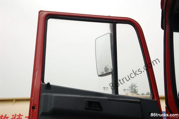 Hualing Heavy Truck 336 hp 6X4(10 wheels) Tractor Truck Cab (2) | 86Trucks