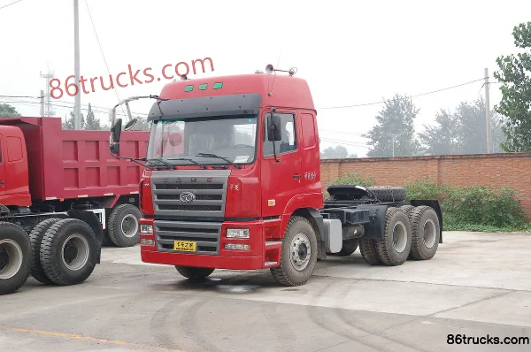 Hualing Heavy Truck 336 hp 6X4(10 wheels) Tractor Truck Exterior (2) | 86Trucks