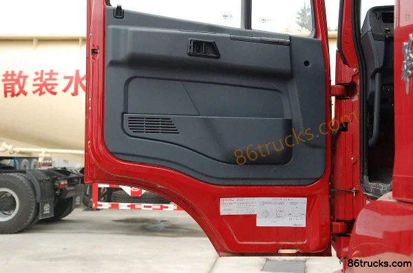 Hualing camion lourd 375 ch 6X2(8 roues) tracteur routier Cabine (3) | 86Trucks