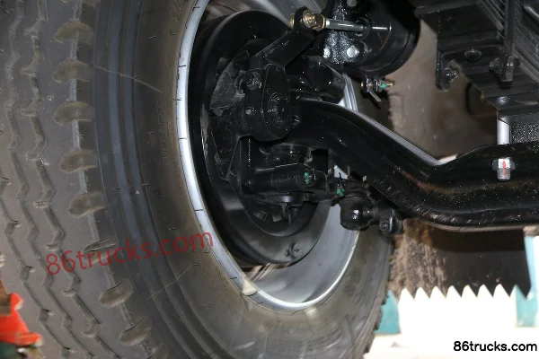 Sinotruk HOWO G5X camion moyen 210 ch 4X2(6 roues) 6,75 m camion porteur fourgon Châssis (2) | 86Trucks