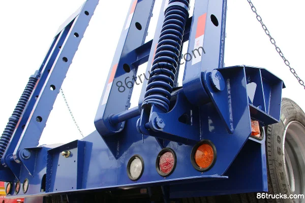 Shandong Juntong 13 m Low Flatbed Semi-Trailer Chassis (1) | 86Trucks