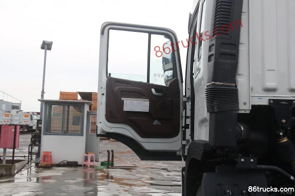 JAC Gallop K5 camion lourd 280 ch 6X2(8 roues) châssis de camion porteur fourgon 9,6 m Cabine (2) | 86Trucks