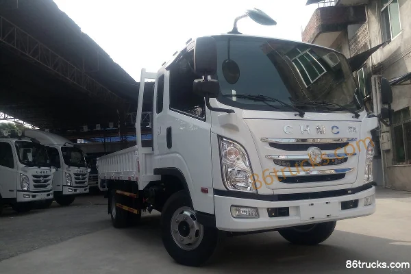 Sichuan Hyundai Ruiyue 115 hp 4X2(6 wheels) 3.8m Crew Cab Flatbed Light Truck Exterior