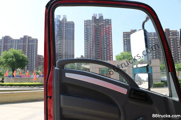 Tangjun Ouling T3 series 117hp 4X2(6 wheels) 3.88m semi-row flatbed light truck (7-speed) Cab (2) | 86Trucks