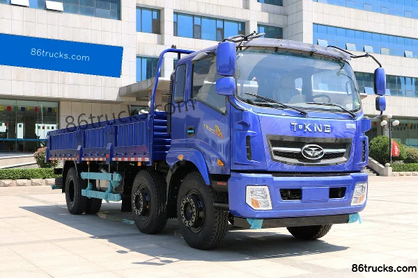 Tangjun Ouling T6 Series 185 hp 6X2(8 wheels) 6.75m Single Row Flatbed Cargo Truck Exterior