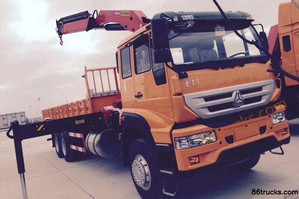 Sinotruk Golden Prince 280 hp 6X4(10 wheels) Truck-Mounted Crane (SANY brand) Exterior