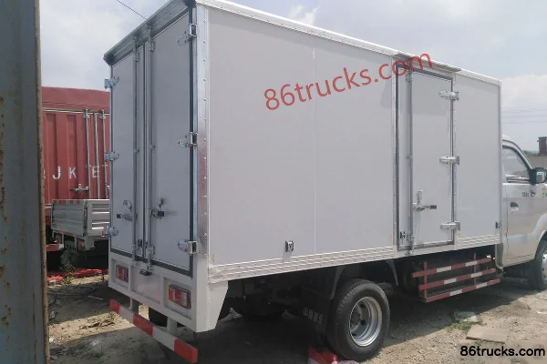 Sinotruk Wangpai W1 2,2 L 112 ch 4X2(6 roues) essence/GNC 3,5 m cabine simple fourgon micro camion Extérieur (3) | 86Trucks