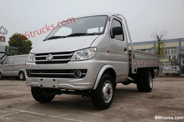 Changan Kuayue New Leopard II 1.5L 112hp 4X2(6 wheels) 3.2m single-row flatbed mini truck Exterior (3) | 86Trucks