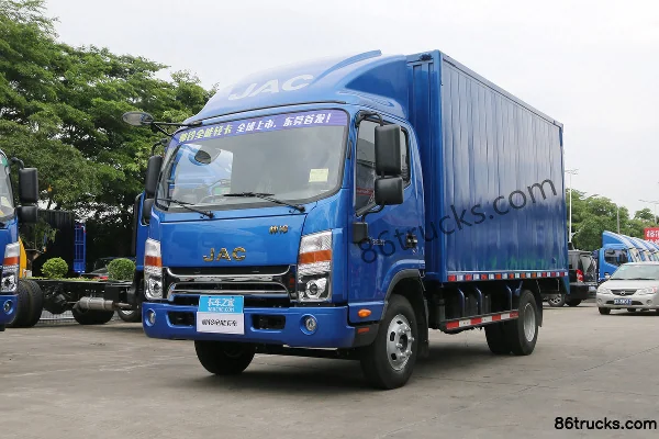 JAC Shuailing H415 160hp 4X2(6 wheels) 5.5m Single Row Van Cargo Truck Exterior (3) | 86Trucks