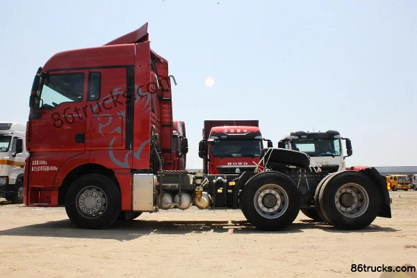 Sinotruk Sitrak C7H Heavy Truck 440hp 6X4(10 wheels) Tractor Truck (3.7) Exterior (3) | 86Trucks