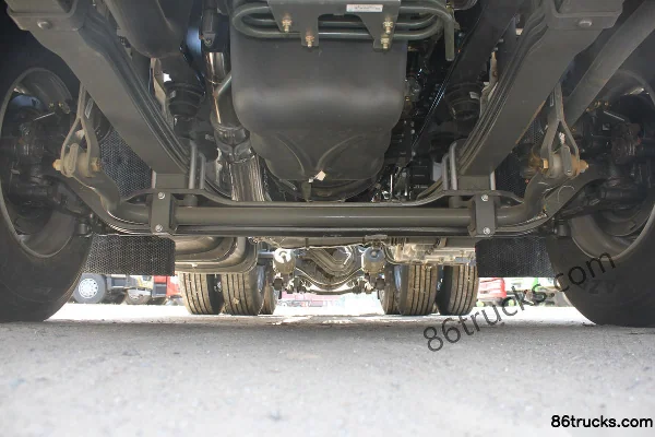 Sinotruk Sitrak C7H Heavy Truck 440hp 6X4(10 wheels) Tractor Truck (3.7) Chassis (2) | 86Trucks