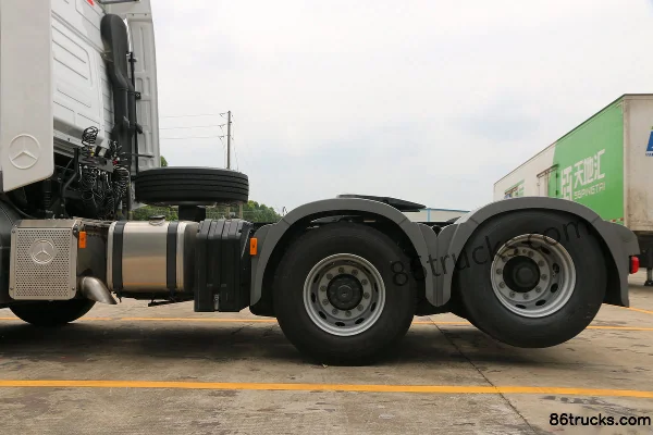 Mercedes-Benz Actros camion lourd 410 ch 6X2(8 roues) tracteur routier (modèle 2641LS) Châssis (1) | 86Trucks