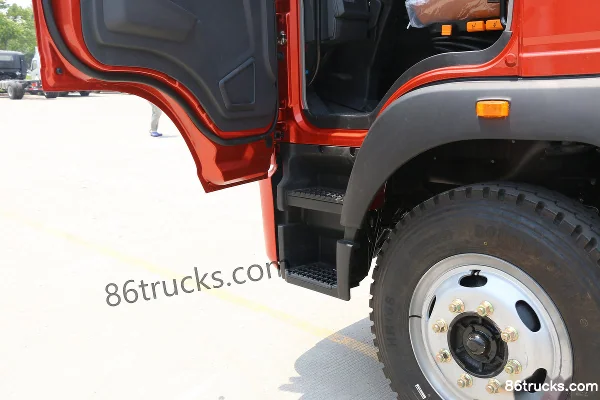 Sinotruk HOWO G5X Medium Truck Standard Load 210hp 4X2(6 wheels) 5.75m Half-Cab Van Truck (2) | 86Trucks